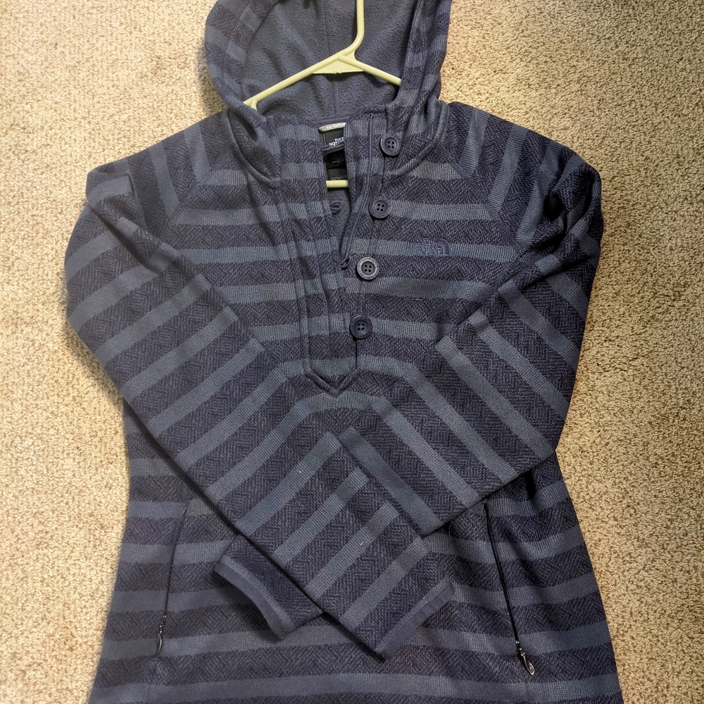 The North Face Women's Sweatshirt (Size Small)